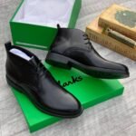 Clarks Chelsea leather boots black