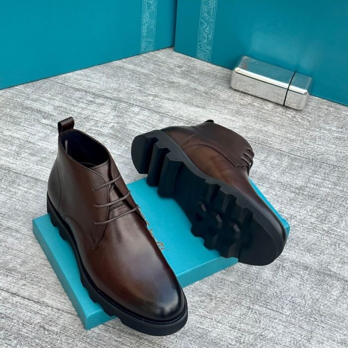 Glossed-leather ankle boots Black - Image 2