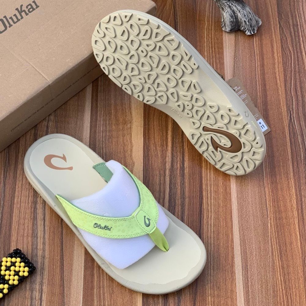 feffd911-a30c-4c72-ac43-333964b264fa Beach ohana olukai sandals colour:leaf green/sand - Image 1