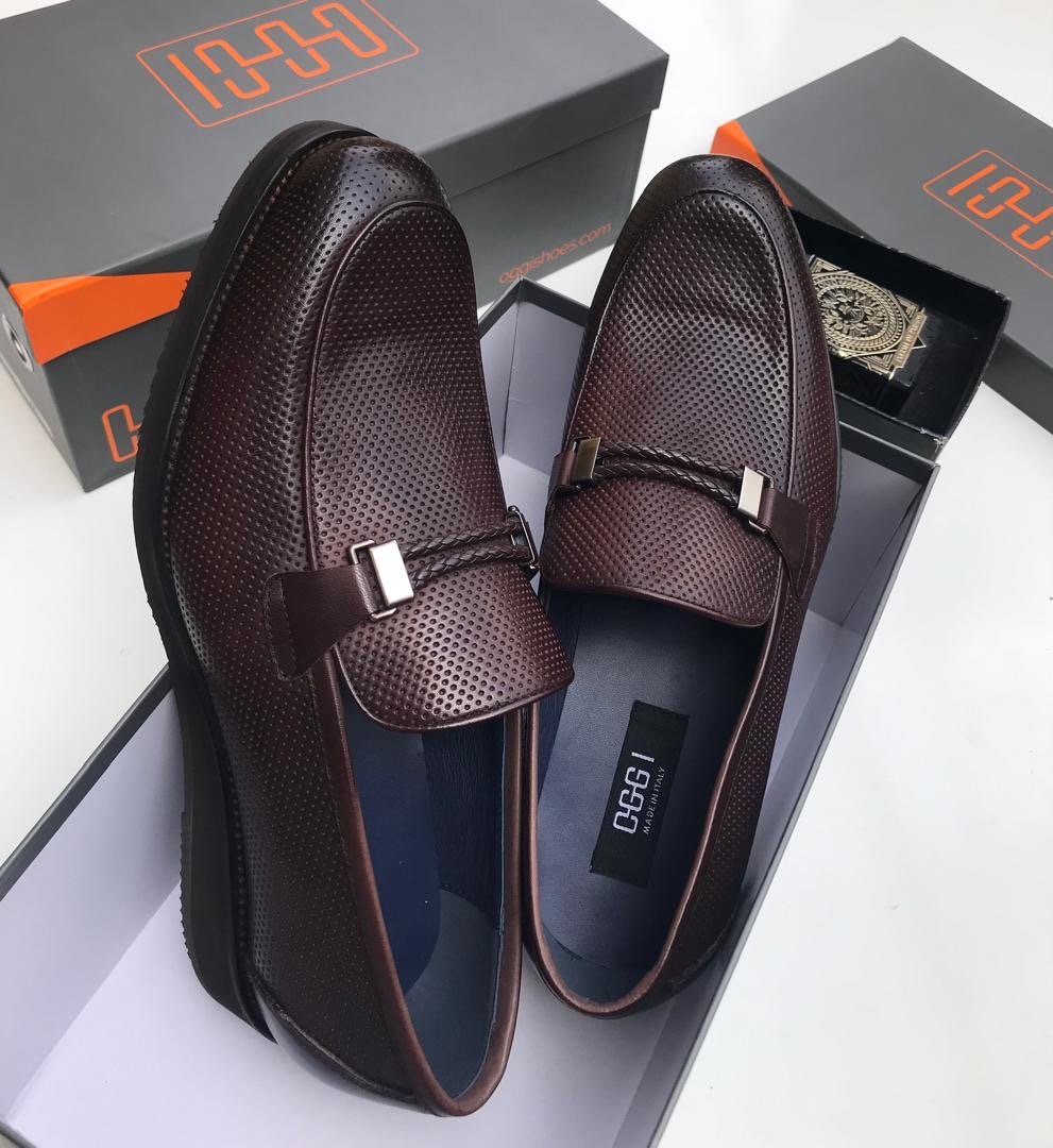 2c6f042f-b234-423a-9fcb-1280112fa495 OGGI Grained calfskin Loafers coffee brown - Image 1