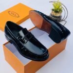 Tods Luco logo embellished patent leather black - Image 2