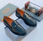 OGGI embellishes Grained calfskin Black