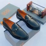 OGGI embellishes Grained calfskin Black