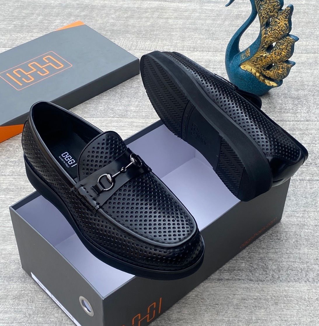 8cb72794-7e71-484c-9525-86d68759eff8 OGGI leather Loafers Black - Image 1