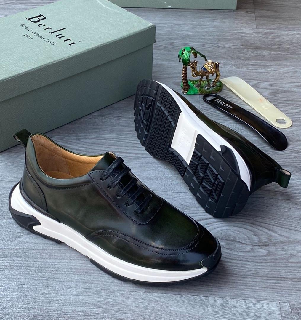 c8b25ddf-00a0-43fa-9301-28ffb62eac3c Berluti shadow sneakers luxury leather slip-on trainers crafted with venezia calf leather green colour - Image 1