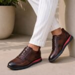 Roberto serpentini texture geometric pattern sneakers brown