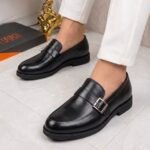 Clark's strap leather loafers Black