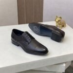 sepentini crocodile-embossed cap toes and texture leather uppers black